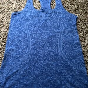 Lululemon size 8 swiftly Women's Tank Top